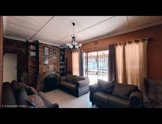 3 BEDROOM HOUSE FOR SALE IN FERNDALE